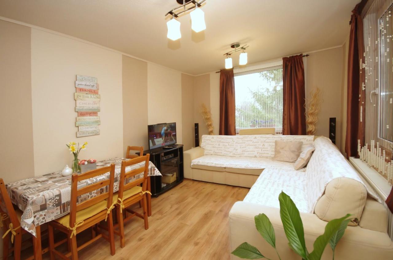 Bodza Apartman Gyula Dış mekan fotoğraf
