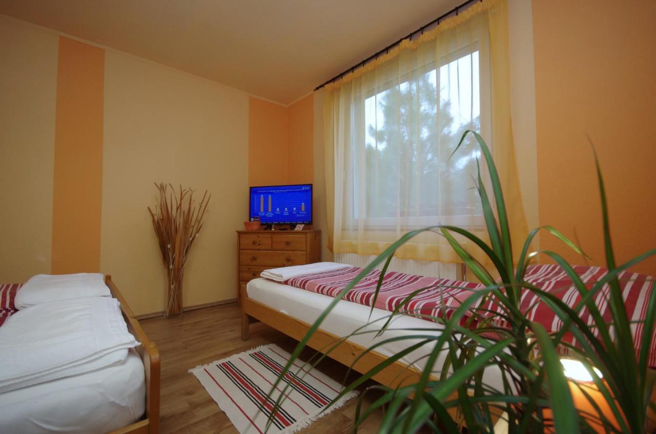 Bodza Apartman Gyula Dış mekan fotoğraf