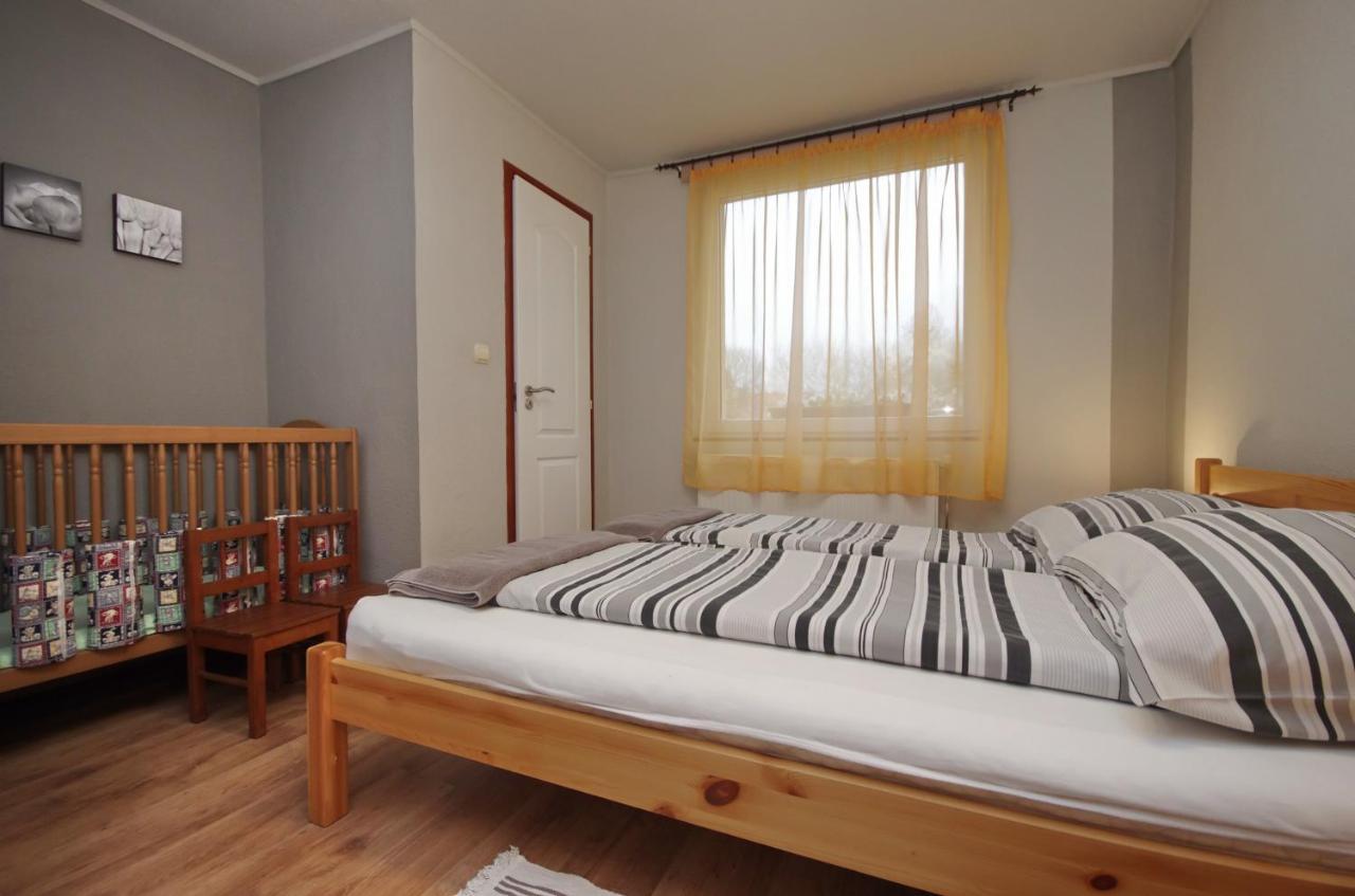 Bodza Apartman Gyula Dış mekan fotoğraf